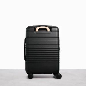 The Carry-On Roller-Beis